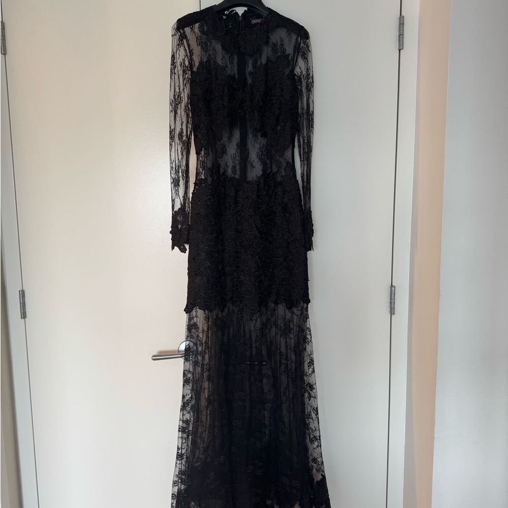 Issue New York Black Sheer Lace Maxi Dress